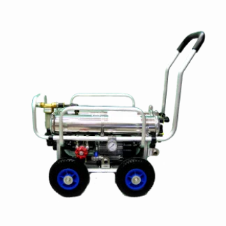 Umkehrosmoseanlage<br>Typ MobilClean Compact<br>Leistung: bis zu 300 l / h